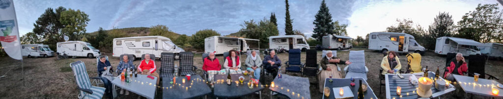 Abendliche Runde am Platz